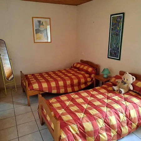 Сasa de vacaciones Maison Counord - Pour 8 Personnes *